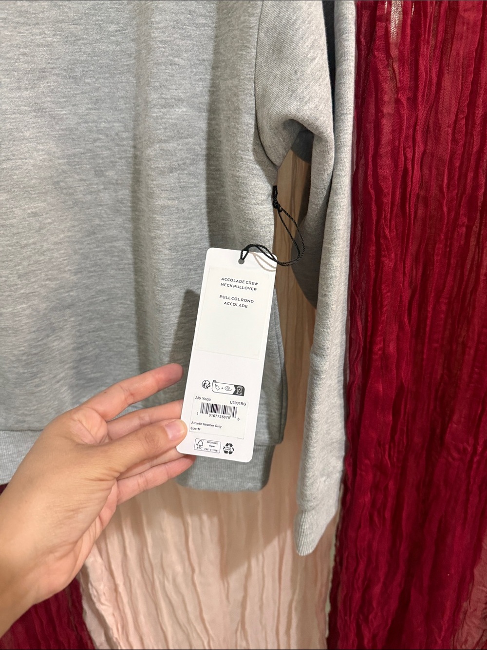 ALO Yoga Gray Crewneck Sweatshirt with Silver Logo - Picture 4 of 6